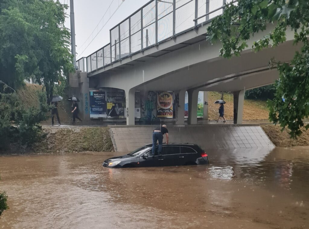 Poplavljen podhod, Ljubljana