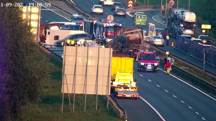 prometna nesreča na ljubljanski južni obvoznici