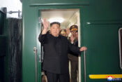 Kim Džong Un pred odhodom v Rusijo.