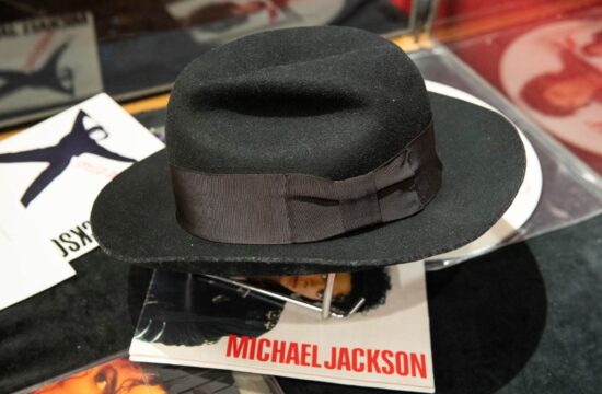 Klobuk Michael Jackson