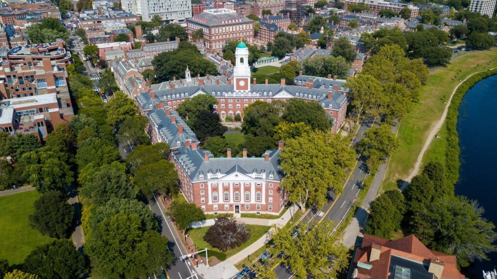 Univerza Harvard