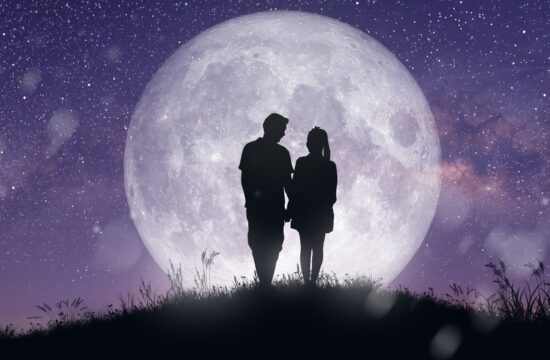 zaljubljenca, par, fant in dekle, polna Luna, poln mesec, ščip, noč