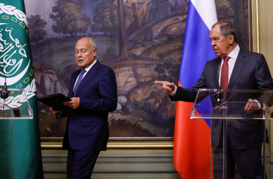 Aahmed Aboul Gheit in Sergei Lavrov.