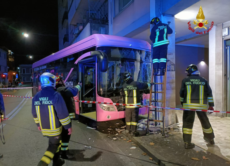 Nesreča avtobusa v okrožju Mestre