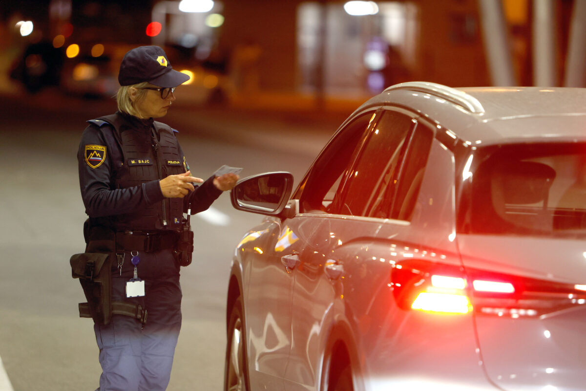 Rimangono i controlli alle frontiere slovene e italiane