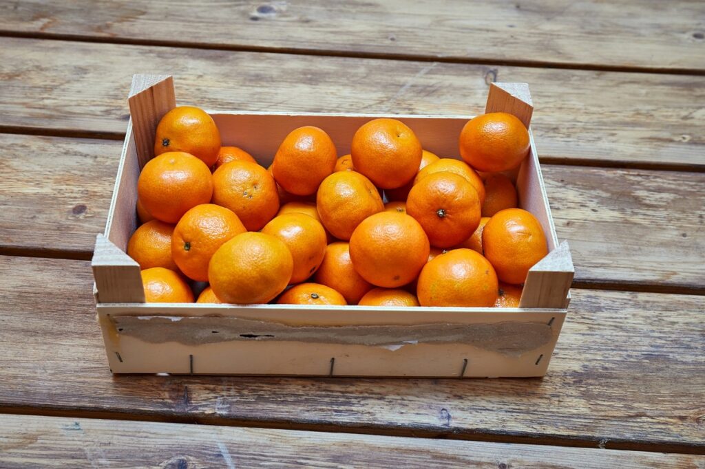 mandarine, zabojček, sadje, citrusi, agrumi