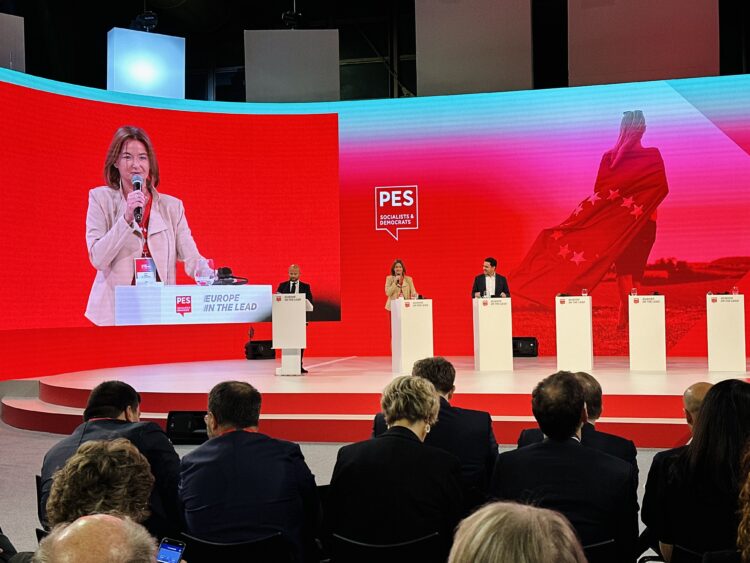 Fajon ponovno izvoljena za podpredsednico Stranke evropskih socialistov
