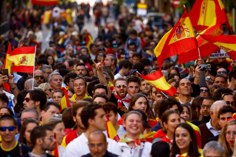 Protestniki na španskih ulicah