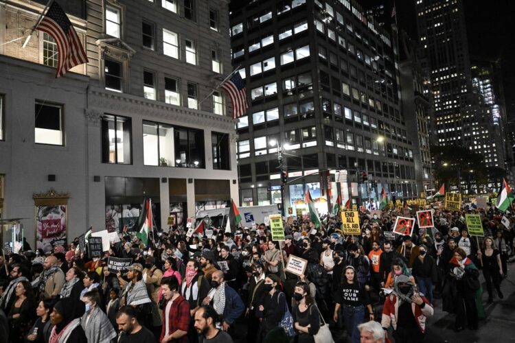 Protesti za mir v New Yorku