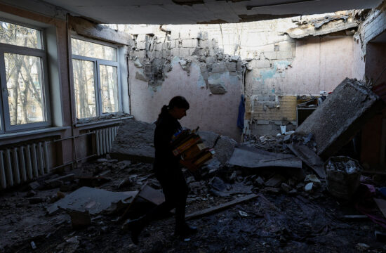 stavba zrušena v obstreljevanju Kijeva