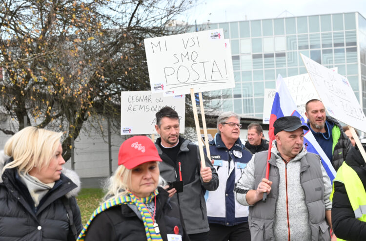 Protestni shod Konference sindikatov Sindikata delavcev prometa in zvez