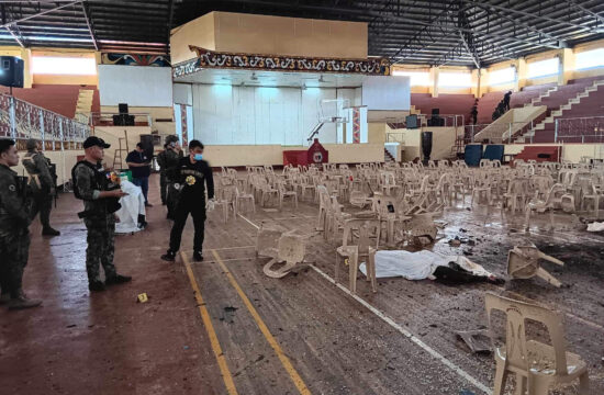 Filipini, eksplozija