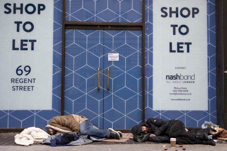brezdomci v Londonu