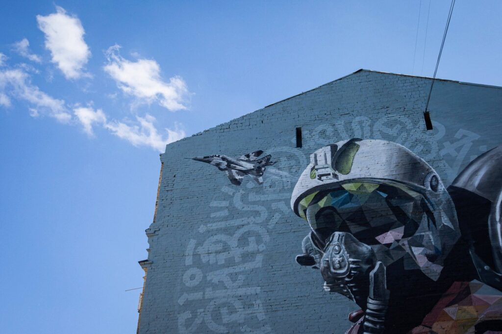 Mural v Kijevu, posvečen padlim ukrajinskim pilotom
