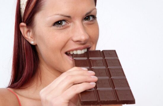 Ženska, čokolada