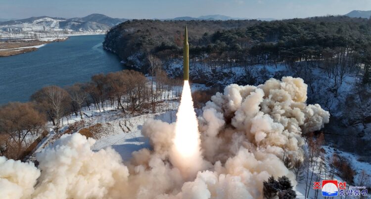 Raketa Severna Koreja