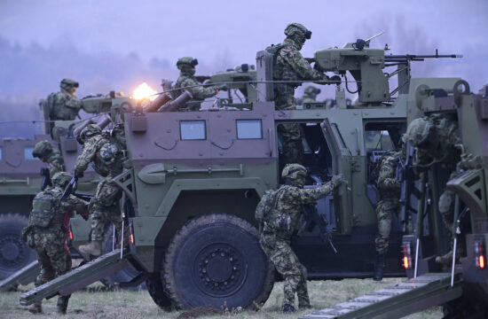 Srbska vojska testira orožje Jugoimporta