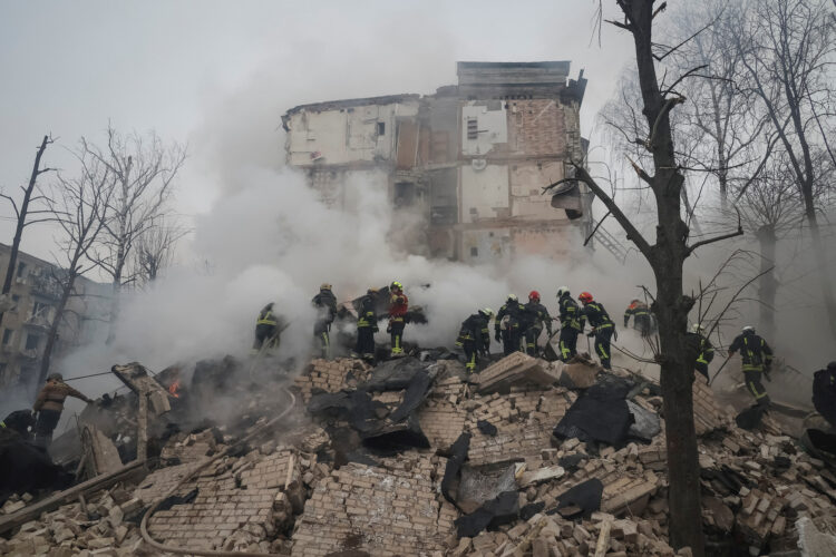 V raketnem napadu na Kijev in Harkov mrtvi in ranjeni