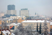 Lahna meglica nad zimsko Ljubljano
