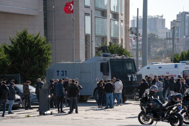 Napad na sodno palačo v Istanbulu