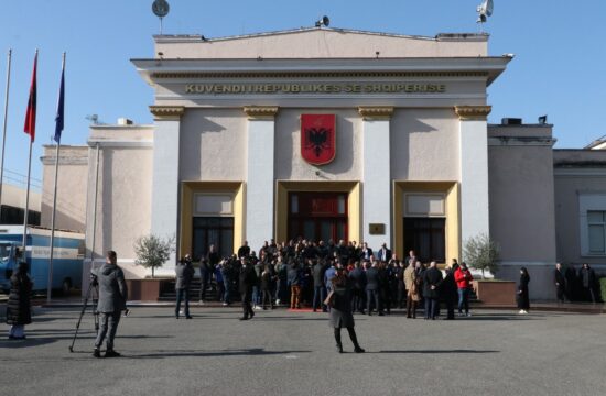 Albanski parlament