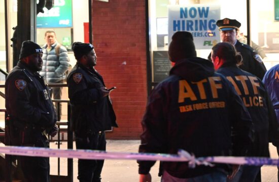 Newyorška policija ob streljanju na podzemni železnici