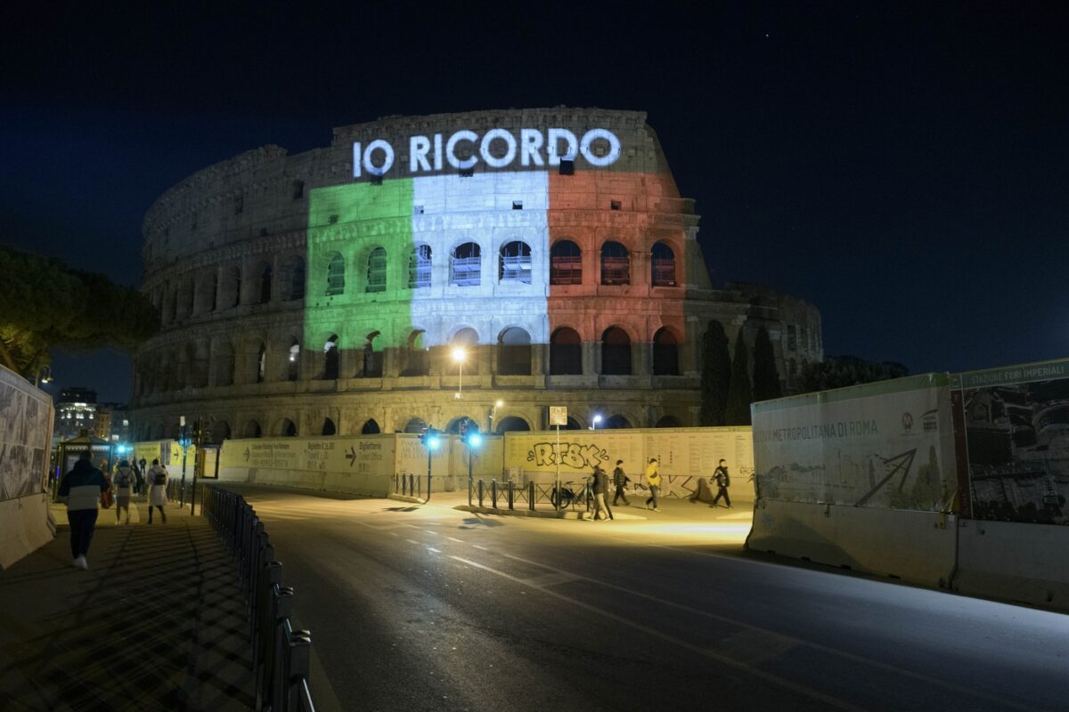 Manipolazione della memoria delle stragi: “Ai politici non piacciono molto gli storici”