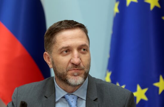 Minister za finance Klemen Boštjančič