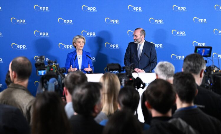 Predsednik EPP Manfred Weber in predsednica Evropske komisije Ursula von der Leyen