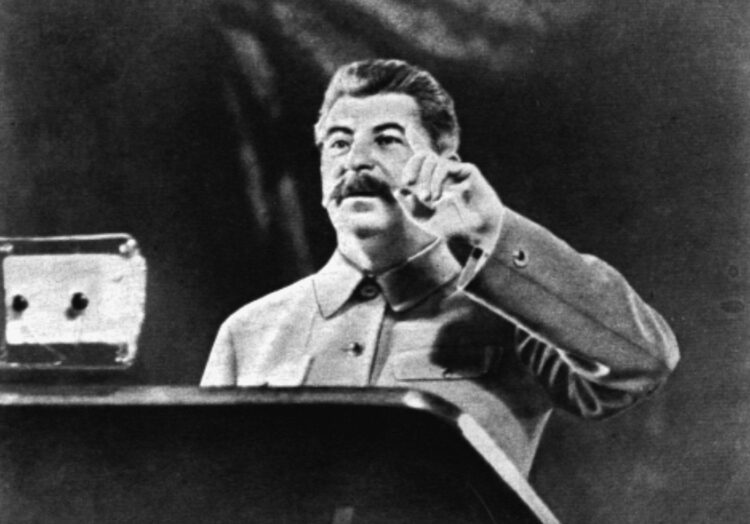 Josip Stalin