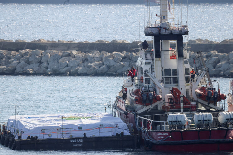 S Cipra je proti Gazi odpotovala ladja Open Arms s humanitarno pomočjo