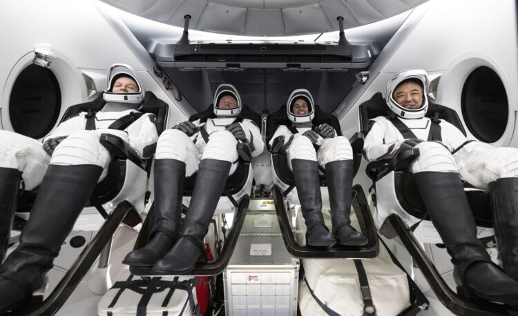 Astronavti Crew-7