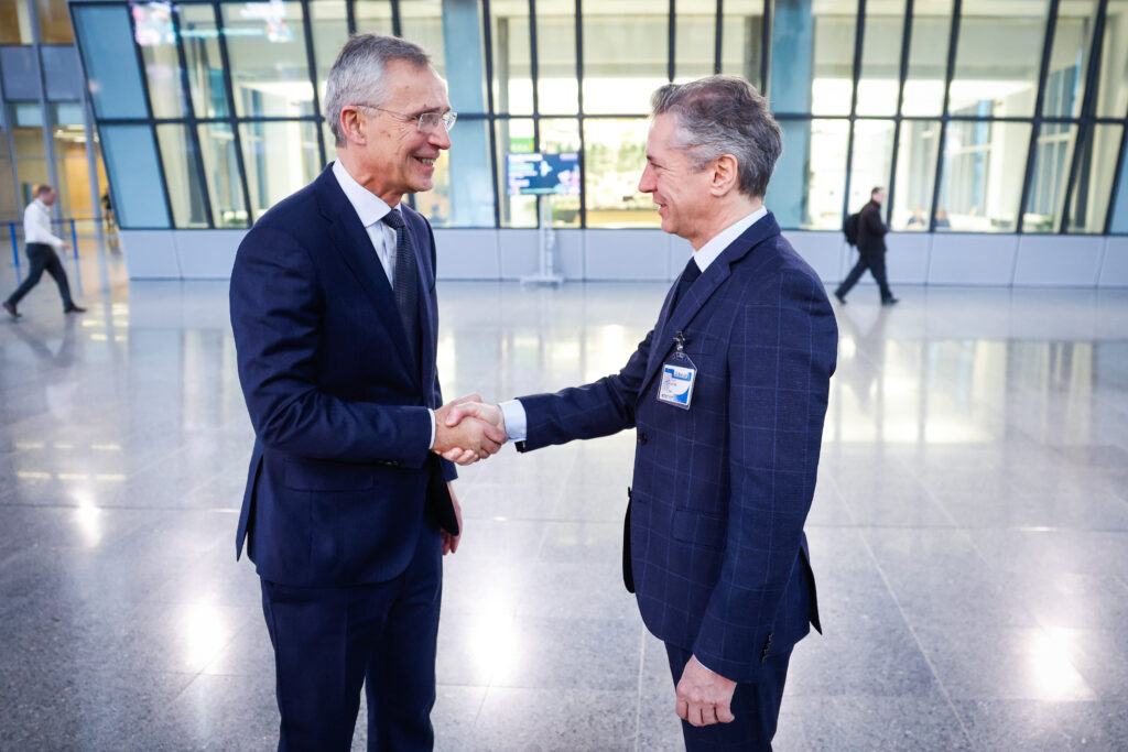 Srečanje predsednika vlade z generalnim sekretarjem zveze NATO