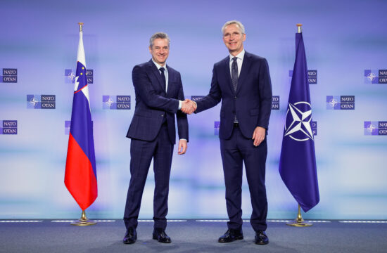 Srečanje predsednika vlade z generalnim sekretarjem zveze NATO