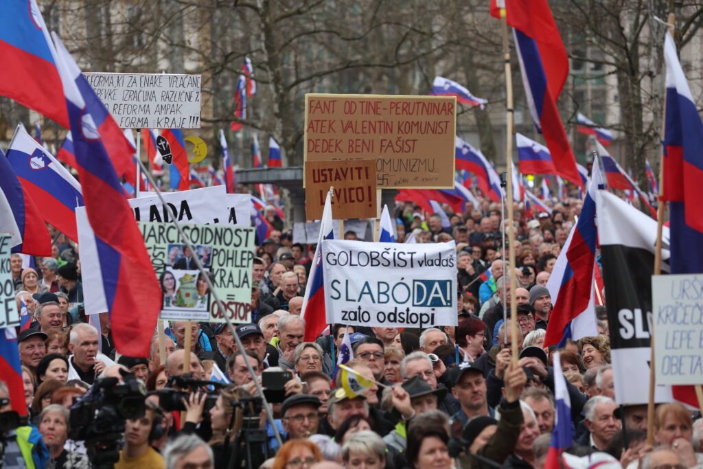 Protest SDS v Ljubljani