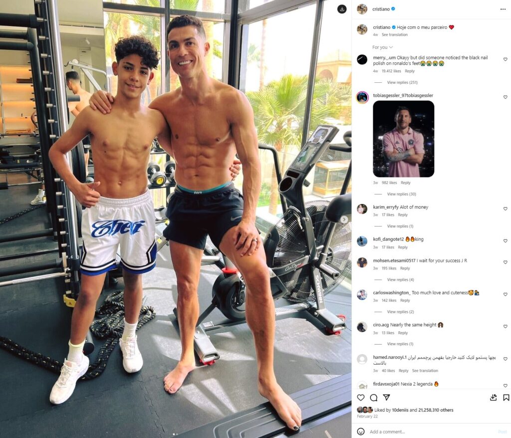 Chiristiano Ronaldo, Jr. oče in sin, nogomet