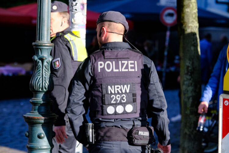Policija v Düsseldorfu