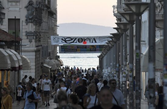 Turisti v Splitu