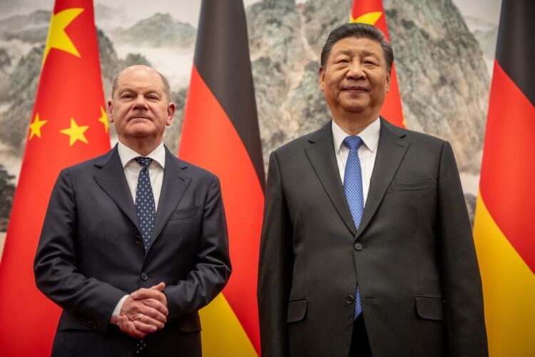 Nemški kancler obiskal Kitajsko