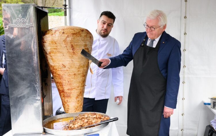 Frank-Walter Steinmeier je postregel kebab