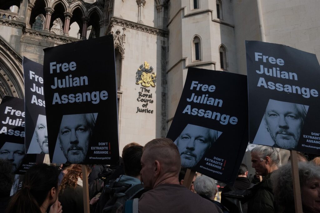 Julian Assange