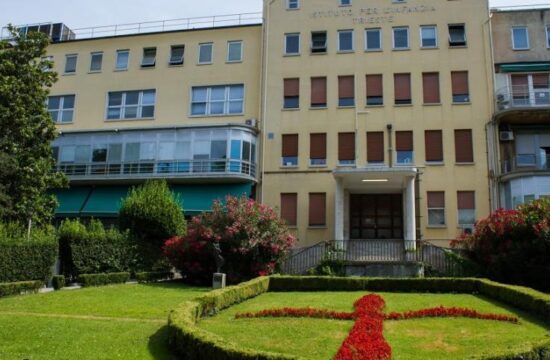 Otroška bolnišnica Burlo Garofolo v Trstu