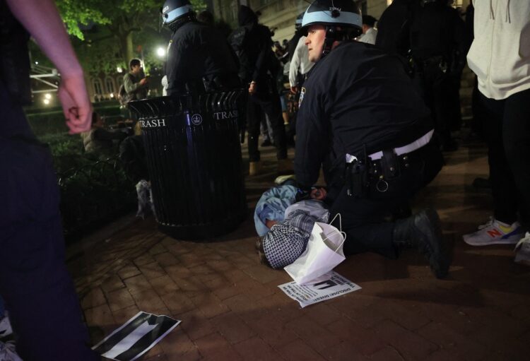 Newyorška policija aretirala propalestinske protesnike na univerzi Columbia
