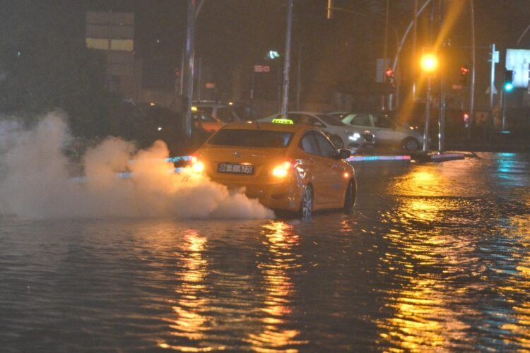 Poplave v Ankari, Turčija