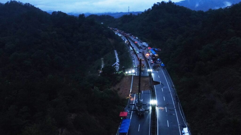 Zrušenje avtoceste v provinci Guangdong na Kitajskem