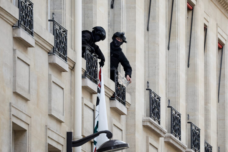 Propalestinski protest na Sciences Po v Parizu