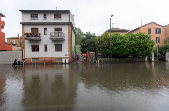 Poplavljene ulice v okolici Milana