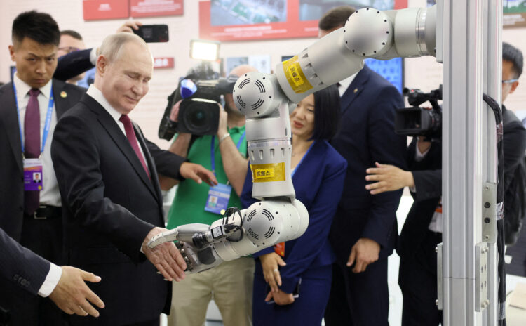 Vladimir Putin na obisku na Kitajskem