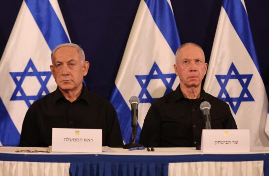 Benjamin Netanjahu, Joav Galant