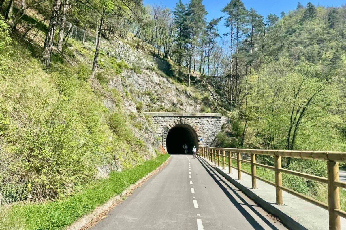 Iz Velenja v Dravograd odslej s kolesom: odprli 9,4-kilometrsko pot do Mislinje